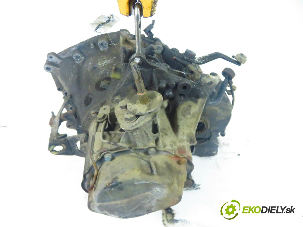 CITROEN XSARA (N1) KOMBI 2001 51,00 1.9 D - WJY (DW8B) 1868,00 Prevodovka MANUALNA 20DL41