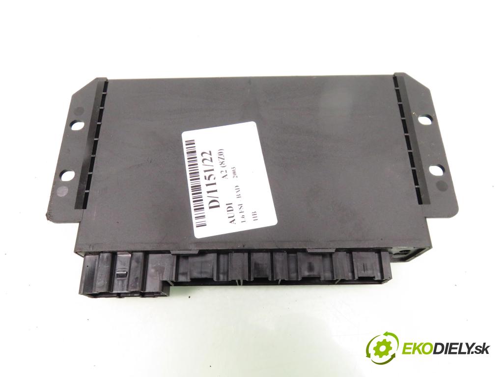 AUDI A2 (8Z0) HB 2003 81,00 1.6 FSI - BAD 1598,00 MODUL komfortu 8Z0959433AC ; 00002644B3
