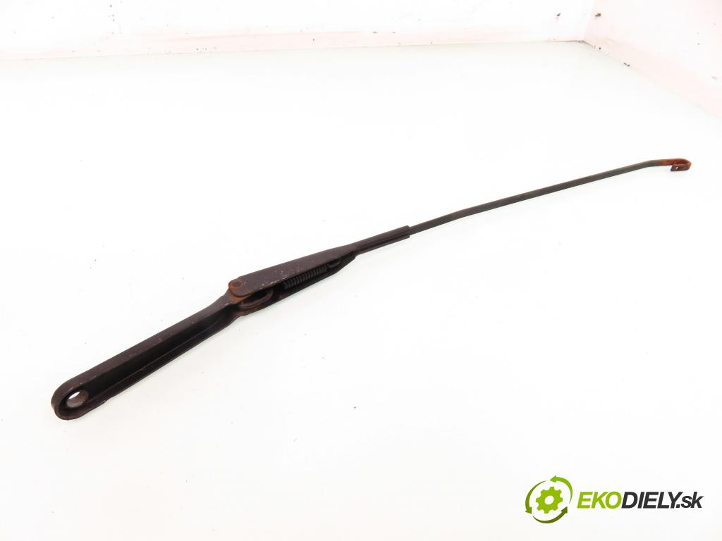 RENAULT TRAFIC II Autobus (JL) FURGON 2004 74,00 1.9 dCI 100 (JL0C) - F9Q 760 1870,00 RAMENO: stierače PP 7700311584