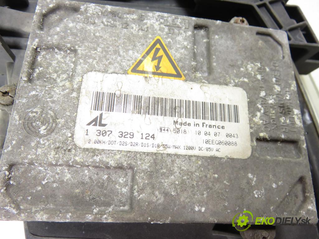 FIAT CROMA (194_) KOMBI 2006 110,00 1.9 D Multijet 150 - 939 A2.000 1910,00 Svetlo PP 51784692; 1307329124