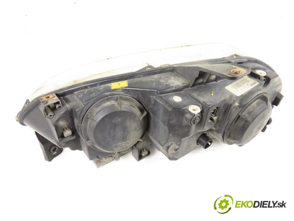 FIAT CROMA (194_) KOMBI 2006 110,00 1.9 D Multijet 150 - 939 A2.000 1910,00 Svetlo PP 51784692; 1307329124