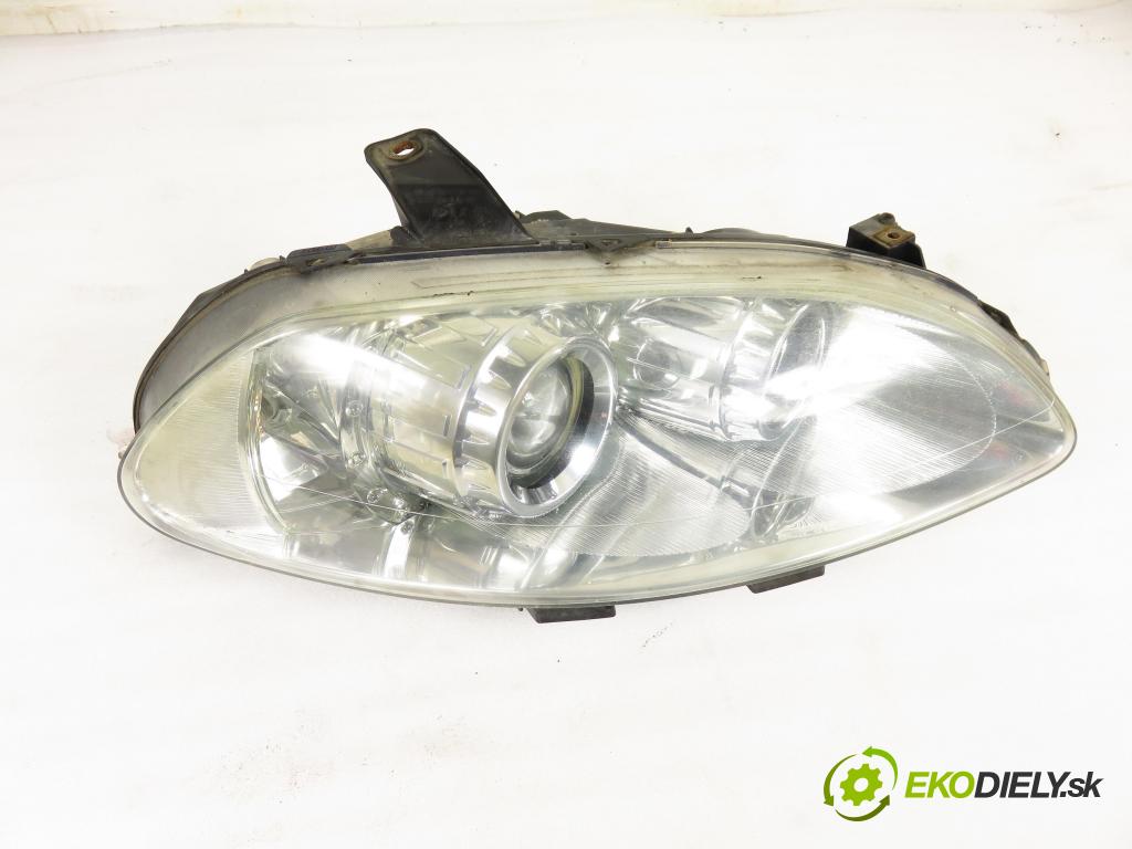 FIAT CROMA (194_) KOMBI 2006 110,00 1.9 D Multijet 150 - 939 A2.000 1910,00 Svetlo PP 51784692; 1307329124