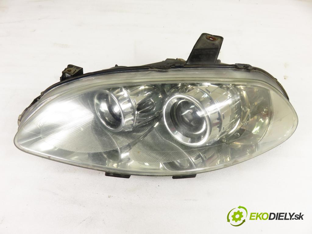 FIAT CROMA (194_) KOMBI 2006 110,00 1.9 D Multijet 150 - 939 A2.000 1910,00 Svetlo LP 51799488; 1307329124