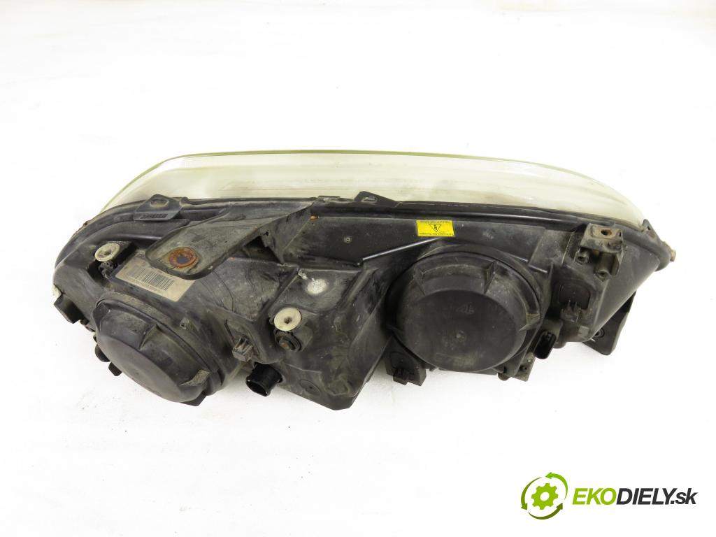 FIAT CROMA (194_) KOMBI 2006 110,00 1.9 D Multijet 150 - 939 A2.000 1910,00 Svetlo LP 51799488; 1307329124