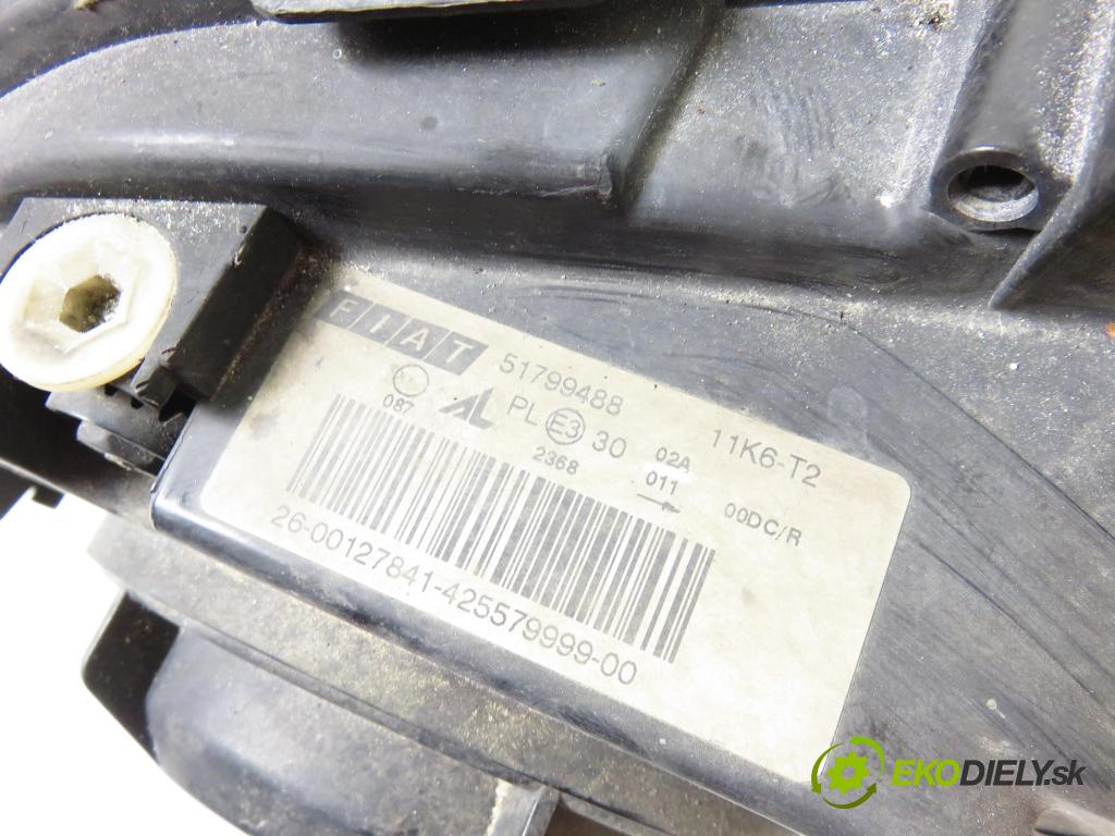 FIAT CROMA (194_) KOMBI 2006 110,00 1.9 D Multijet 150 - 939 A2.000 1910,00 Svetlo LP 51799488; 1307329124