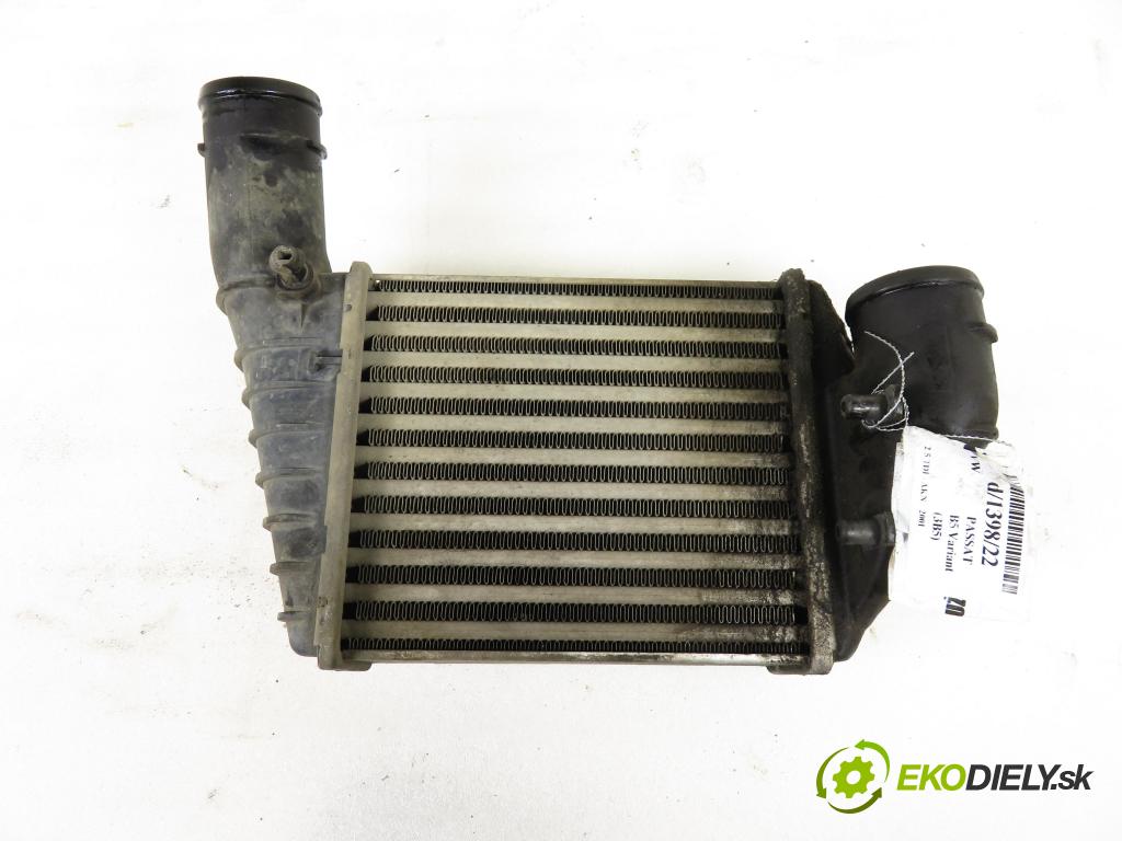 VW PASSAT B5 Variant (3B5) KOMBI 2001 110,00 2.5 TDI - AKN 2496,00 chladič intercooler