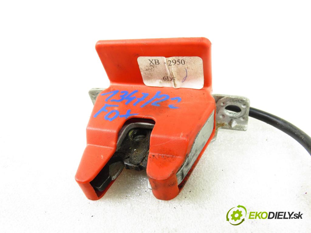 VW FOX (5Z1, 5Z3) HB 2005 40,00 1.2 - BMD 1198,00 zámok dverí kufor EL. 5Z6827505J