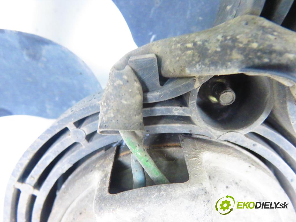 NISSAN SERENA (C23) MINIVAN 1994 49,00 2.0 D - LD20 1952,00 Ventilátor chladič vody 214819c002; 214819C001; 440020050F