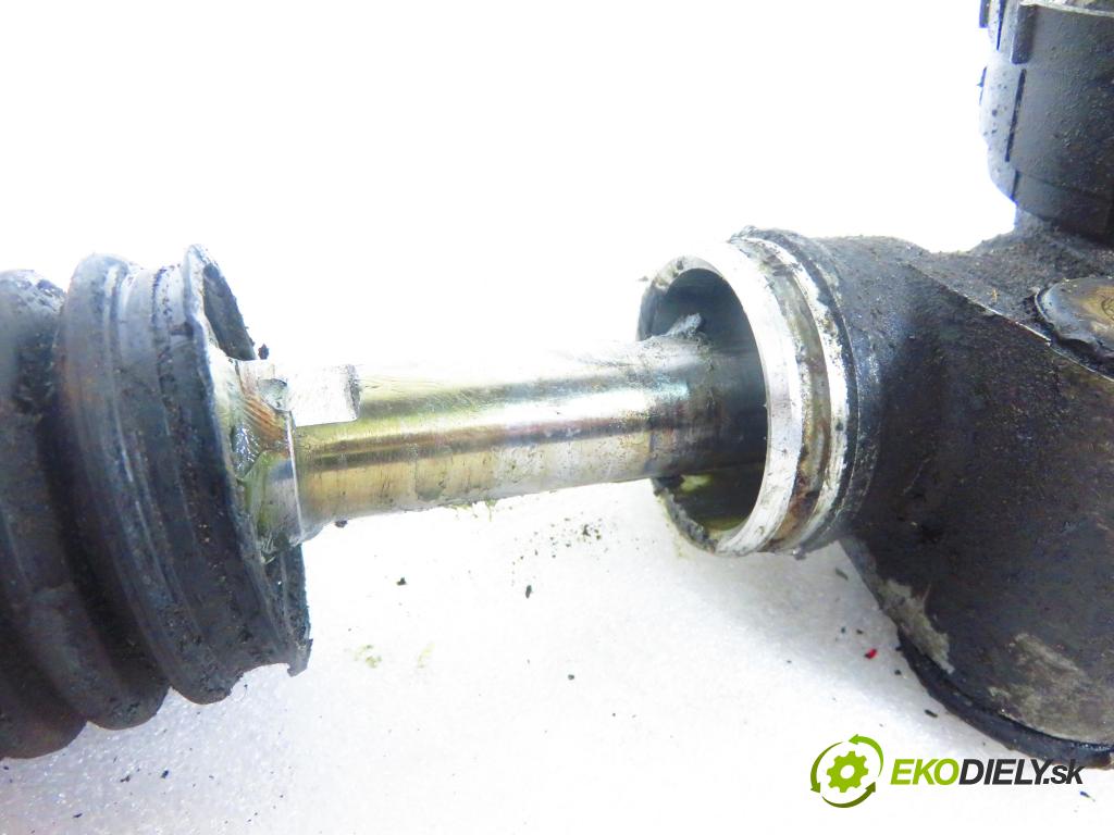 OPEL CORSA C (X01) HB 2001 43,00 1.0 12V 58 - Z 10 XE 973,00 Riadenie bez servočerpadlo 26082855