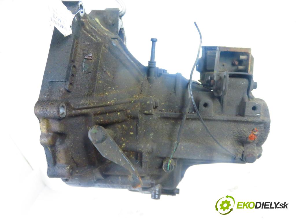 ROVER 400 (RT) SEDAN 1998 77,00 420 Di - 20 T2N 1994,00 Prevodovka MANUALNA RG9