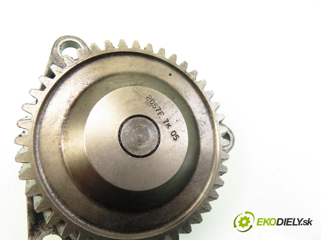 CHRYSLER VOYAGER / GRAND VOYAGER III (GS) VAN 1998 85,00 2.5 TD - ENC 2499,00 pumpa oleje 2057F7K05 (Olejové pumpy)