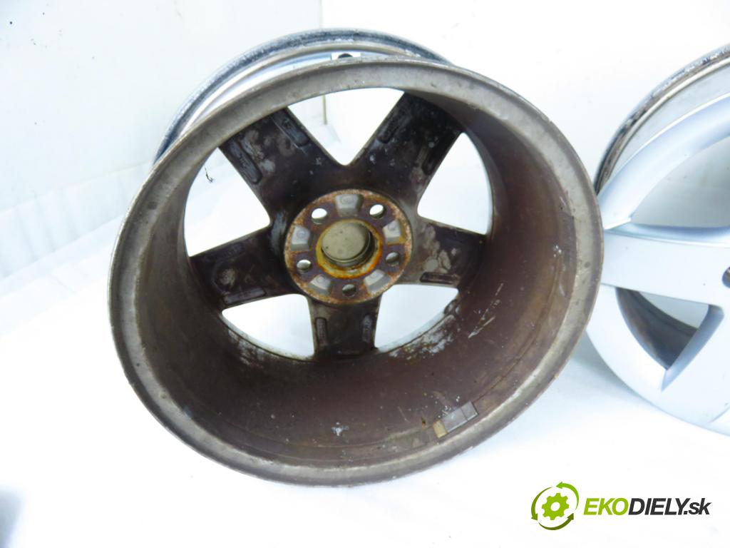 AUDI A2 (8Z0) HB 2003 81,00 1.6 FSI - BAD 1598,00 disky / disk 8L0601025P