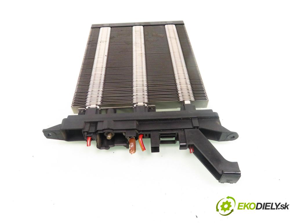 VW JETTA IV (162, 163, AV3, AV2) SEDAN 2011 77,00 1.6 TDI - CAYC 1598,00 Výhrevné teleso, radiátor kúrenia elektrická 1K0963235F (Radiátor kúrenia)