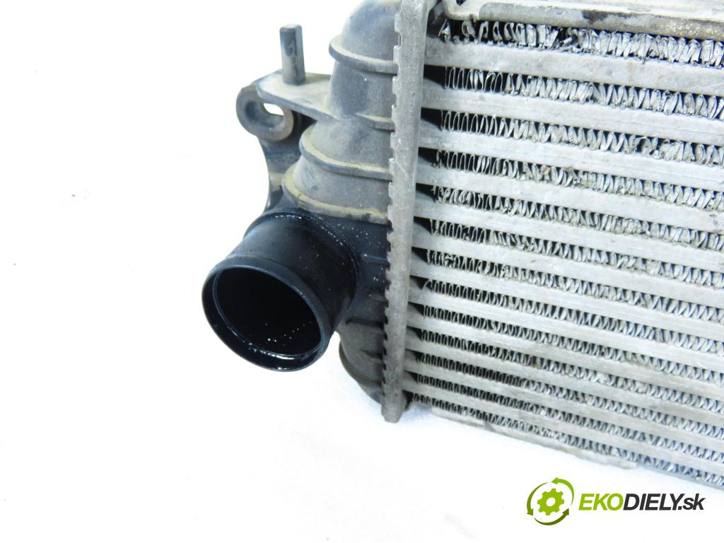 RENAULT TRAFIC II Autobus (JL) FURGON 2004 74,00 1.9 dCI 100 (JL0C) - F9Q 760 1870,00 chladič intercooler 7700312903 ; 8689260