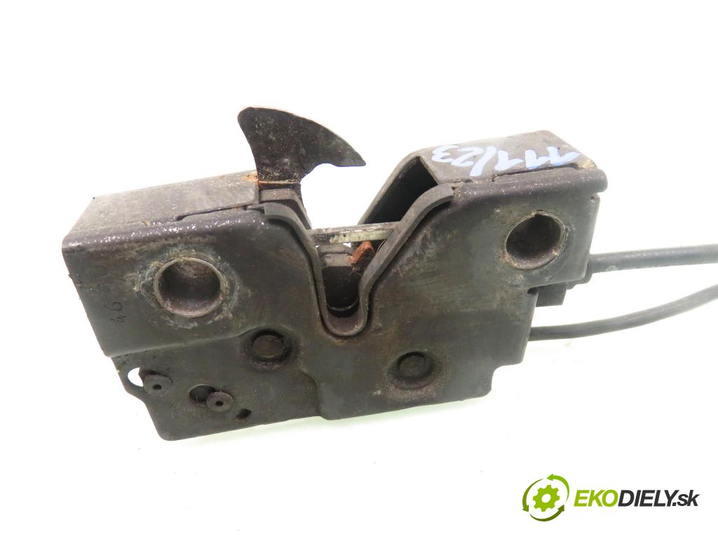 VW JETTA IV (162, 163, AV3, AV2) SEDAN 2011 77,00 1.6 TDI - CAYC 1598,00 zámok kapoty