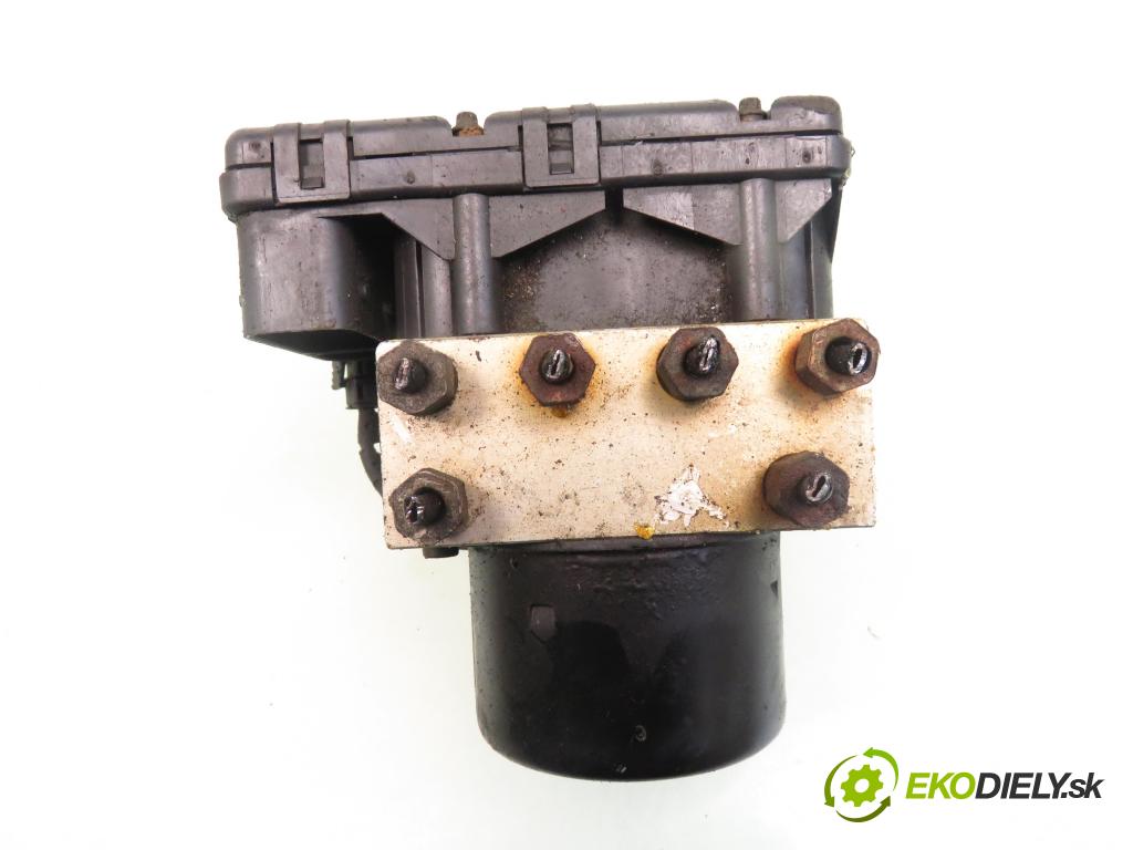 CHRYSLER VOYAGER IV (RG, RS) MINIVAN 2002 105,00 2.5 CRD 143 - ENJ 2499,00 Pumpa ABS 04686702ACA; P04721427AK (Pumpy ABS)