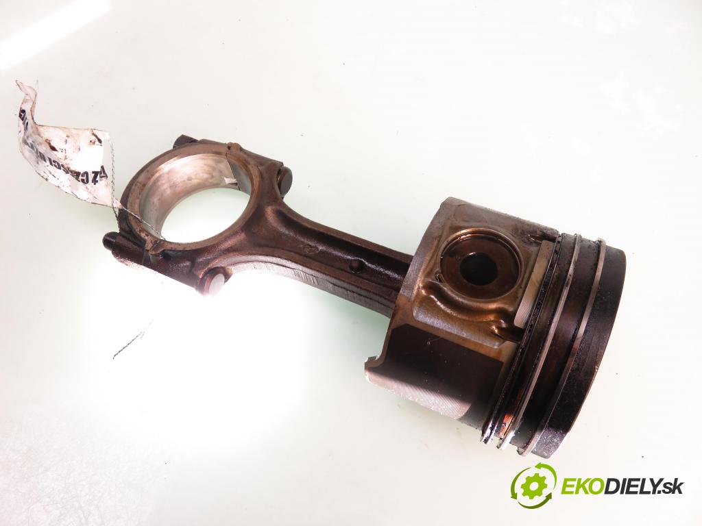 KIA CARNIVAL II (GQ) MINIVAN 2003 106,00 2.9 CRDi - J3 2902,00 (piest