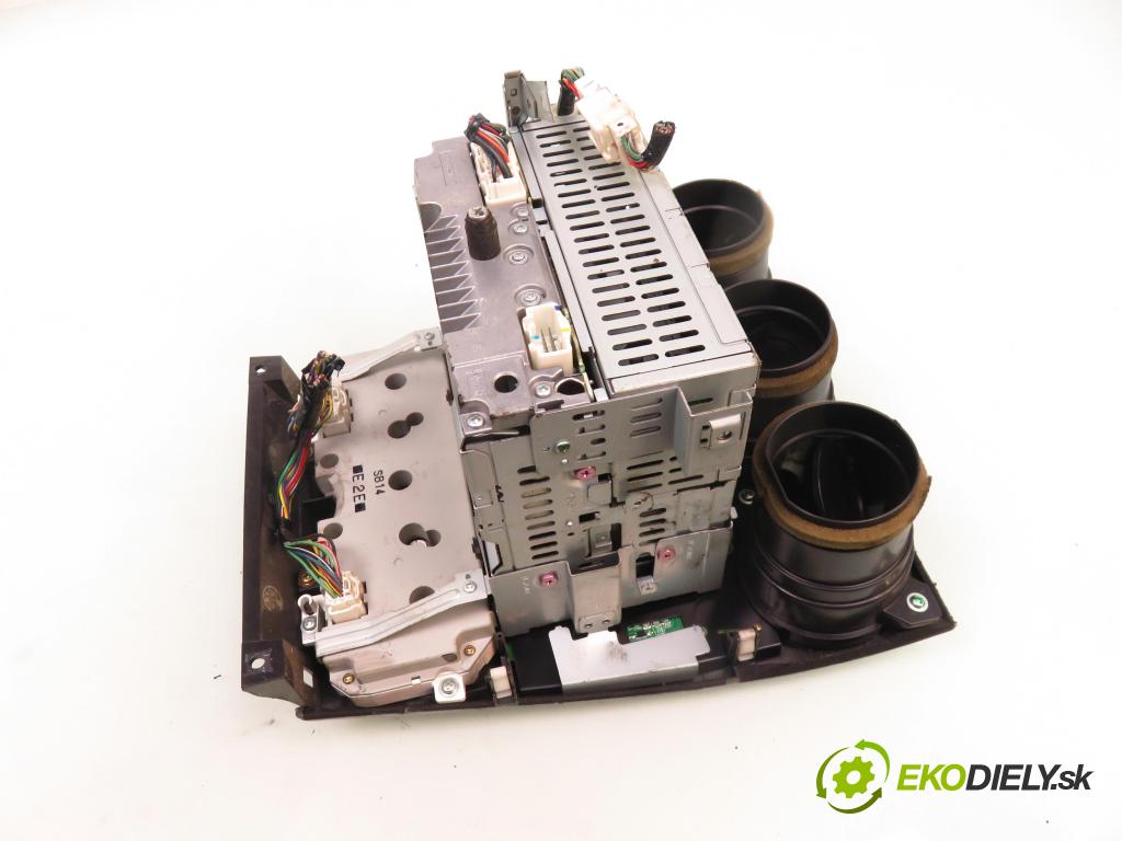 MAZDA 6 Station Wagon (GY) KOMBI 2004 89,00 2.0 DI 121 - RF5C 1998,00 RADIO CD FF011068B