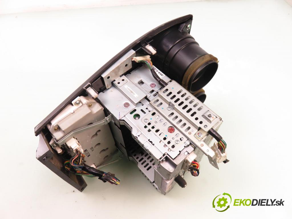 MAZDA 6 Station Wagon (GY) KOMBI 2004 89,00 2.0 DI 121 - RF5C 1998,00 RADIO CD FF011068B