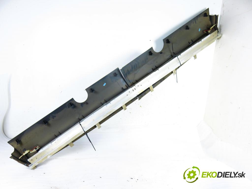 MAN TGA KABINA/PLATFORMA 2003 338,00 D2876 12816,00 Roleta okna 81637036053 (Interiér ostatní)