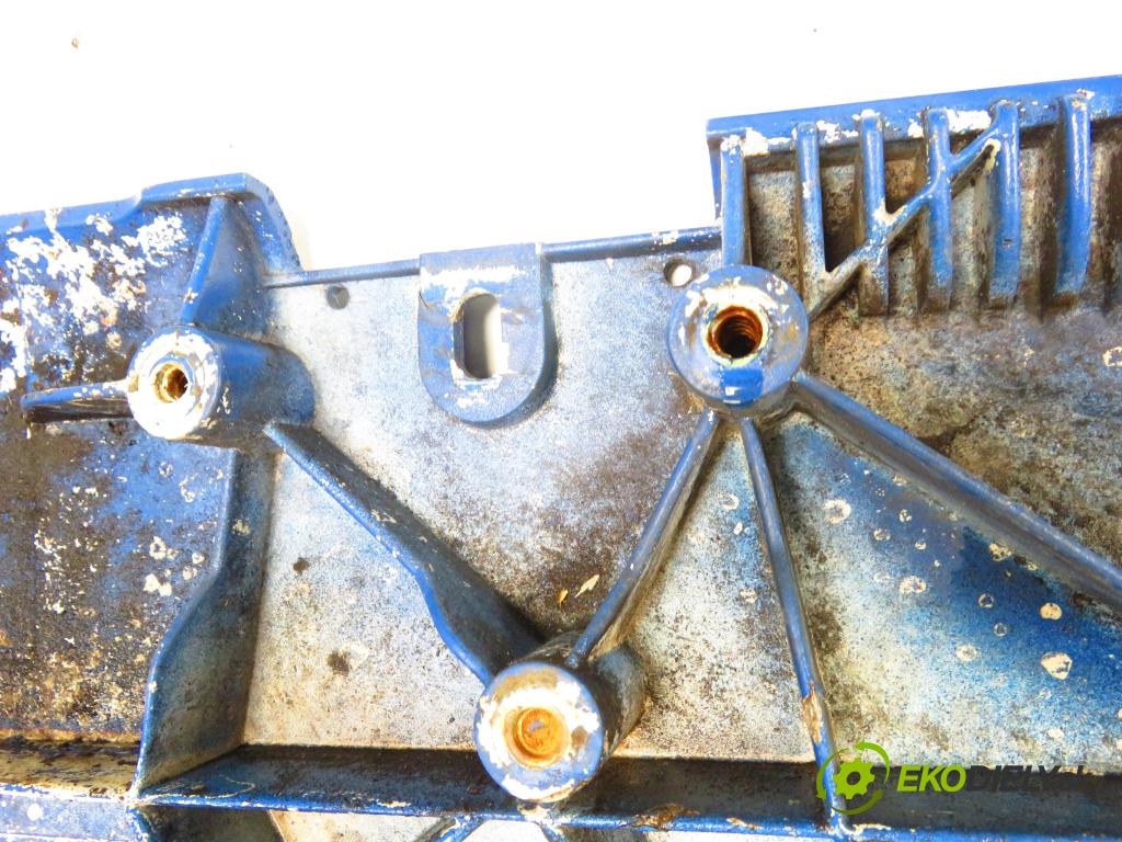 MAN TGA KABINA/PLATFORMA 2003 338,00 D2876 12816,00 kapota 81611100053