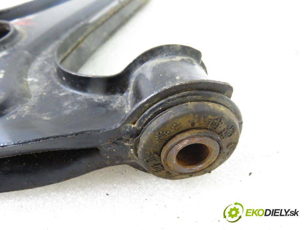 VW GOLF III (1H1) HB 1994 66,00 1.9 TDI 90 - 1Z 1896,00 Rameno PP 103031 ; 117L09