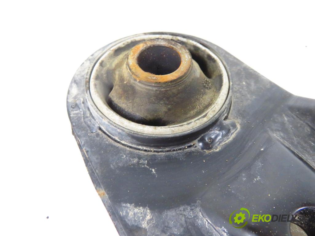 VW GOLF III (1H1) HB 1994 66,00 1.9 TDI 90 - 1Z 1896,00 Rameno PP 103031 ; 117L09
