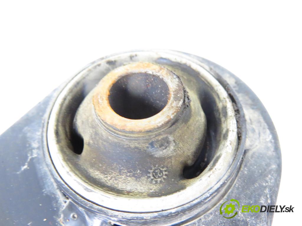 VW GOLF III (1H1) HB 1994 66,00 1.9 TDI 90 - 1Z 1896,00 Rameno PP 103031 ; 117L09