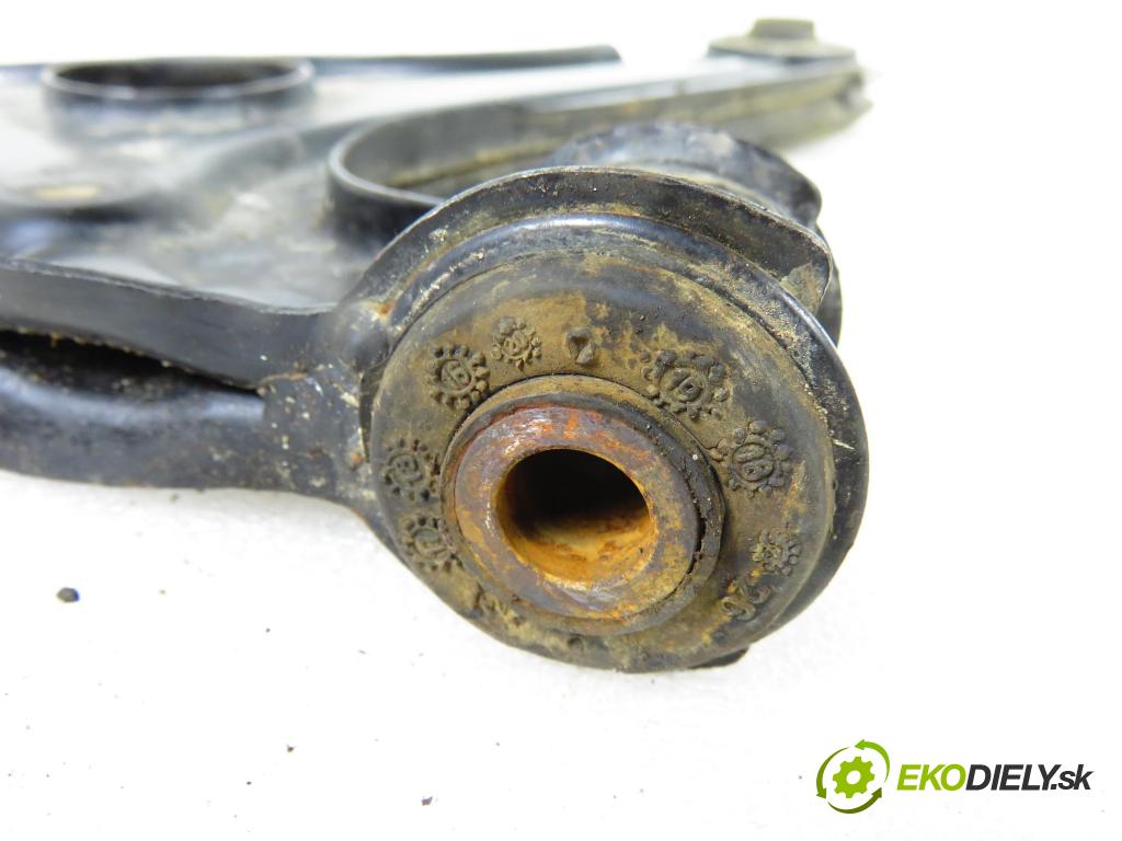 VW GOLF III (1H1) HB 1994 66,00 1.9 TDI 90 - 1Z 1896,00 Rameno PP 103031 ; 117L09