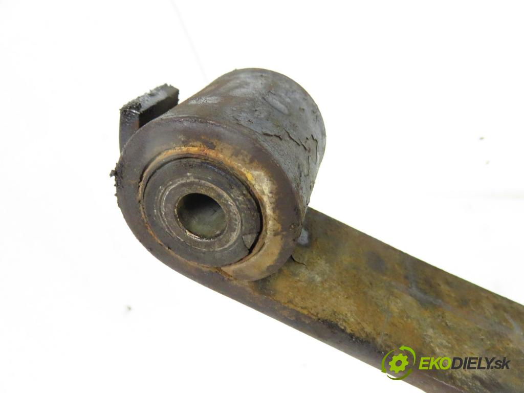 DAEWOO LUBLIN 3 KABINA/PLATFORMA 2000 66,00 2.4 TD 90 - 4CT90 2417,00 Listové pero predný