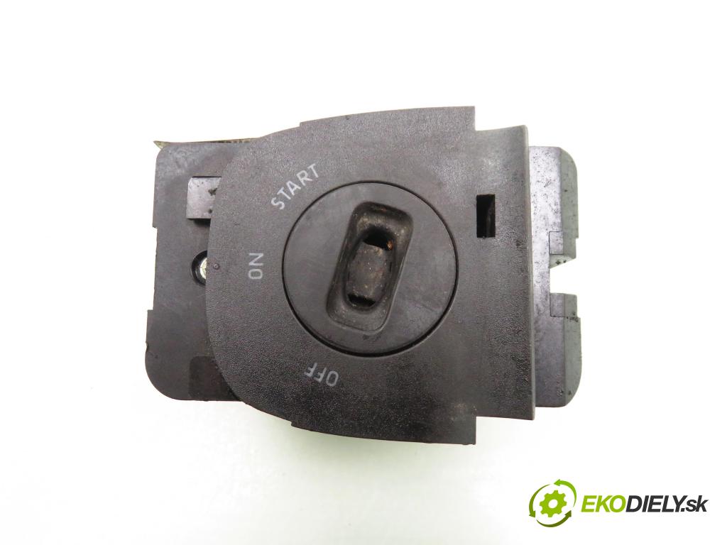 FIAT CROMA (194_) KOMBI 2006 110,00 1.9 D Multijet 150 - 939 A2.000 1910,00 spinačka 7354312800 (Spínacie skrinky a kľúče)