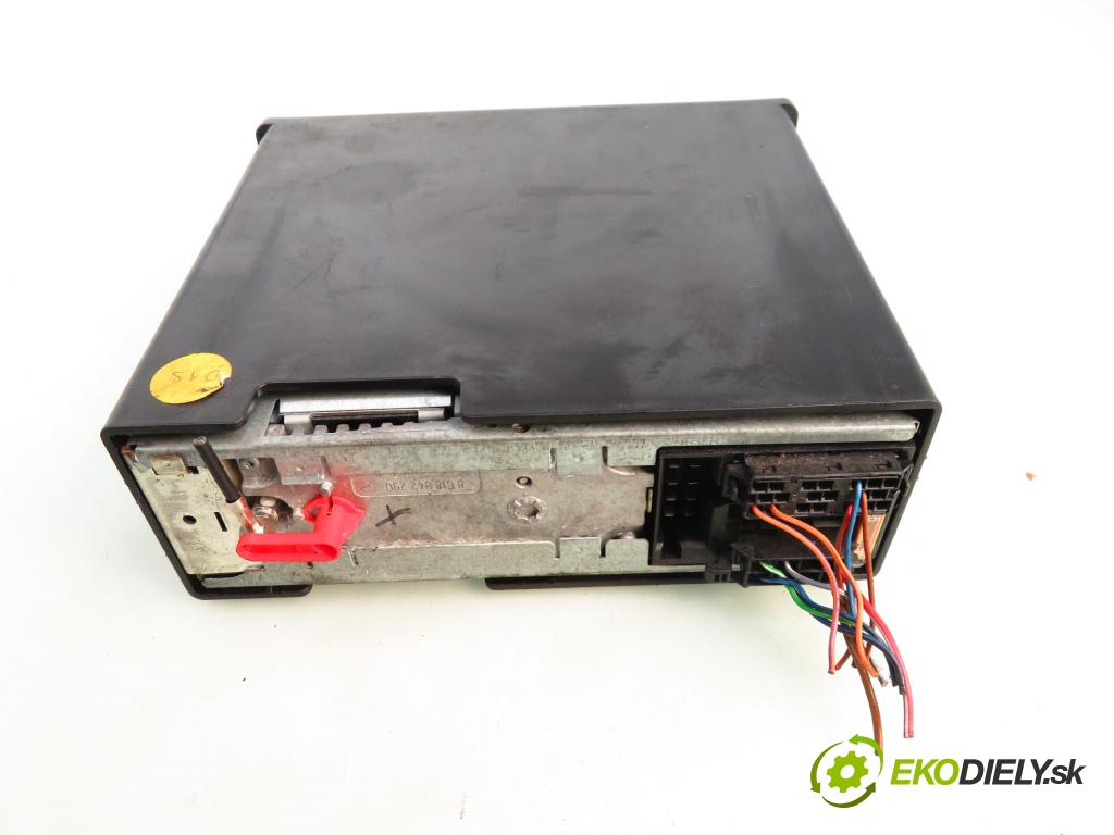 AUDI A6 (4B2, C5) SEDAN 1999 110,00 2.5 TDI - AKN 2496,00 čítač navigácie 8618842290 (Elektrosúčasti ostatné)