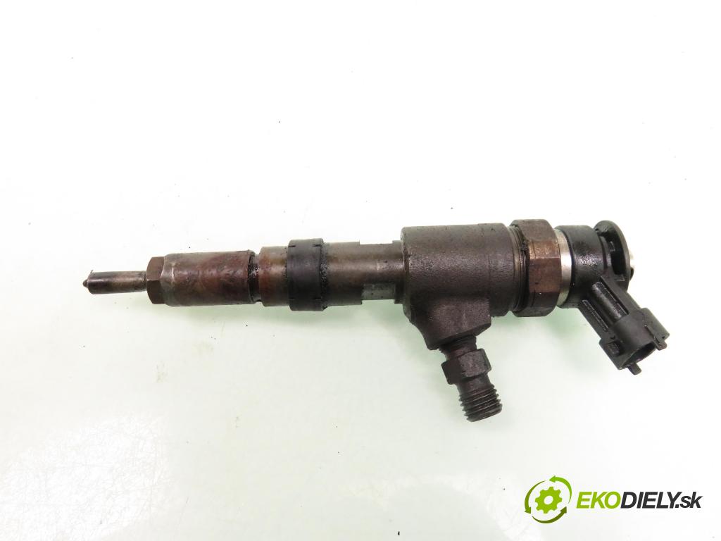 PEUGEOT 206 liftback (2A/C) HB 2004 50,00 1.4 HDi 8V 70 - 8HZ 1398,00 vstrekovač 0445110135   (Vstrekovač paliva)