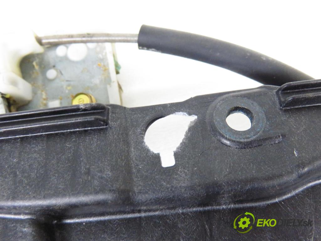 MAZDA 2 (DY) HB 2004 55,00 1.25 - FUJA 1242,00 mechanismus oken 3M71A045H17A