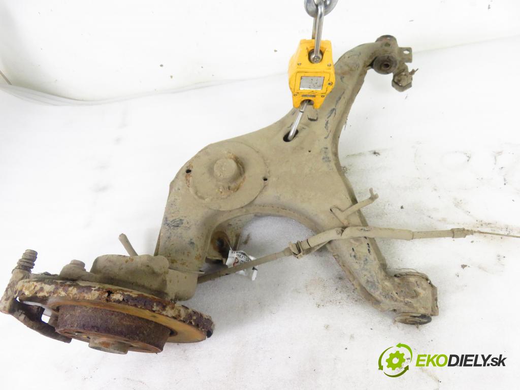 VW TRANSPORTER IV Autobus (70XB, 70XC, 7DB, 7DW, 7DK) FURGON 1997 55,00 2.4 D 75 - AJA 2370,00 Rameno pravé zadné