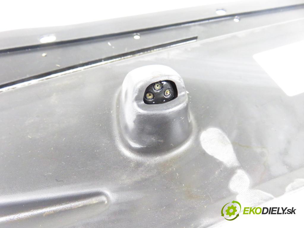 NISSAN PATHFINDER III (R51) SUV 2005 198,00 4.0 4WD 269 - VQ40DE 3954,00 Torpédo, plast pod čelné okno 66862 (Torpéda)