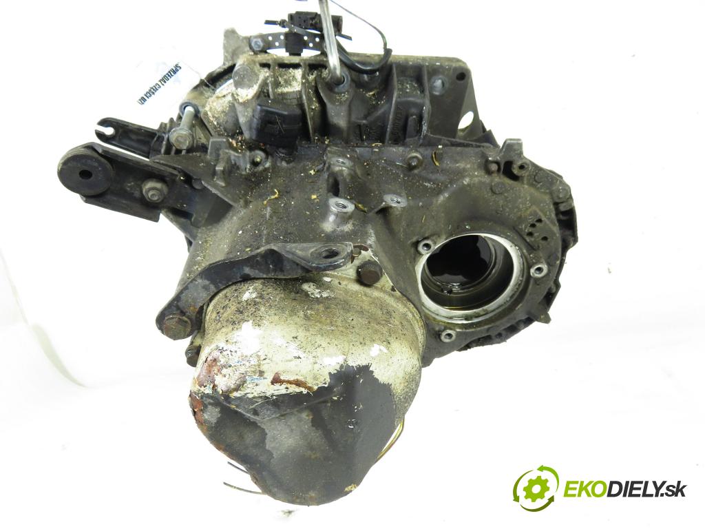 RENAULT MEGANE I (BA0/1_) HB 2000 79,00 1.6 16V 107 - K4M 708 1598,00 Prevodovka MANUALNA JB3928