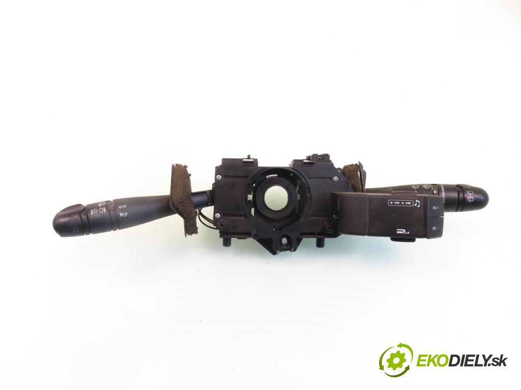 RENAULT LAGUNA I (B56_, 556_) LIFTBACK 1998 83,00 2.0 8V 113 - F3R 722 1998,00 páčka/prepínač 7700411792 ; 54034378