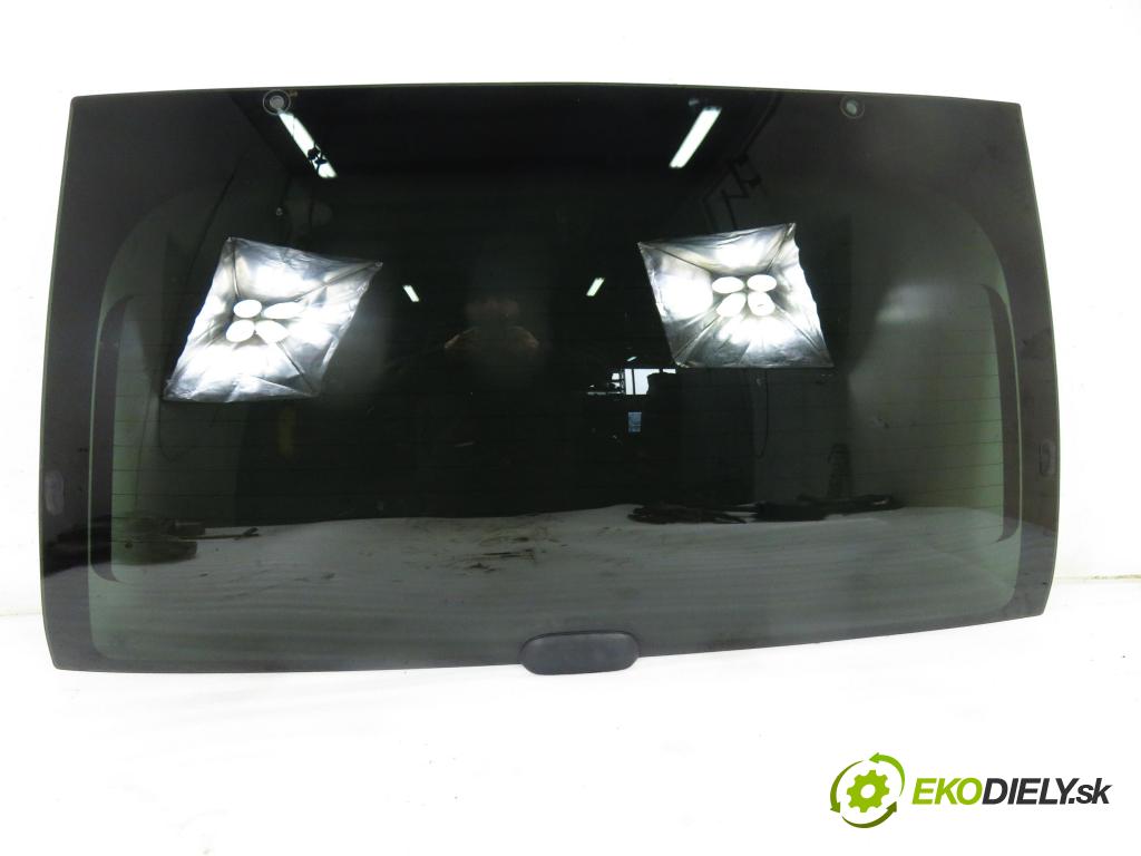 CHEVROLET BLAZER S10 SUV 2005 142,00 4.3 AWD - LB4 4300,00 Okno zadné kapota