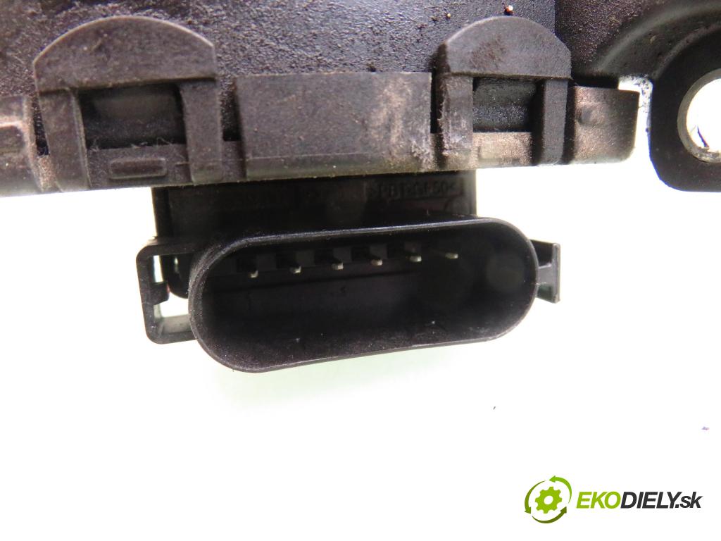 MAZDA 3 (BK) HB 2004 80,00 1.6 DI Turbo 109 - Y601 (PSA) 1560,00 Potenciometer plynového pedálu 4M519F836AG ; 6PV00864101 (Pedále)