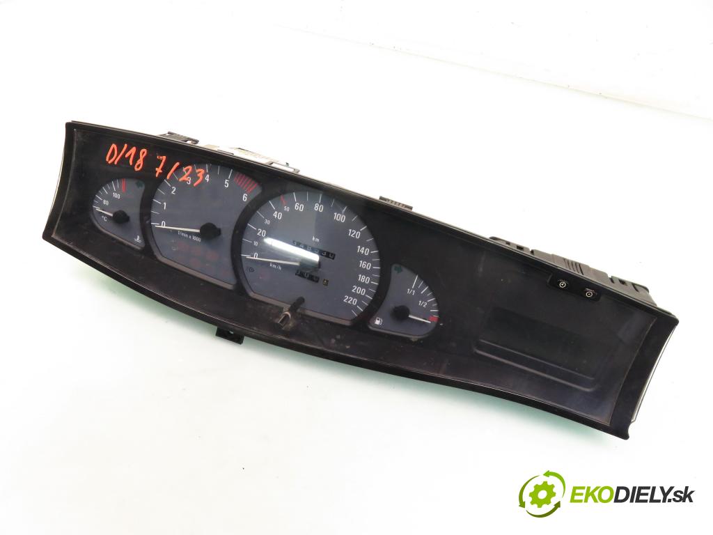 OPEL OMEGA B Kombi (V94) KOMBI 2002 110,00 2.5 DTI - Y 25 DT 2497,00 Prístrojovka elektrický 13109657BL ; 110080007012