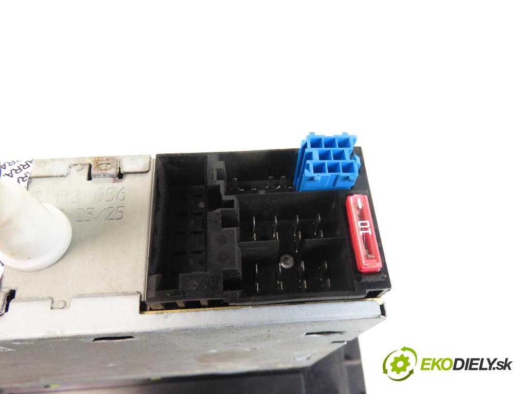 FIAT CROMA (194_) KOMBI 2006 110,00 1.9 D Multijet 150 - 939 A2.000 1910,00 RADIO CD 7646335316