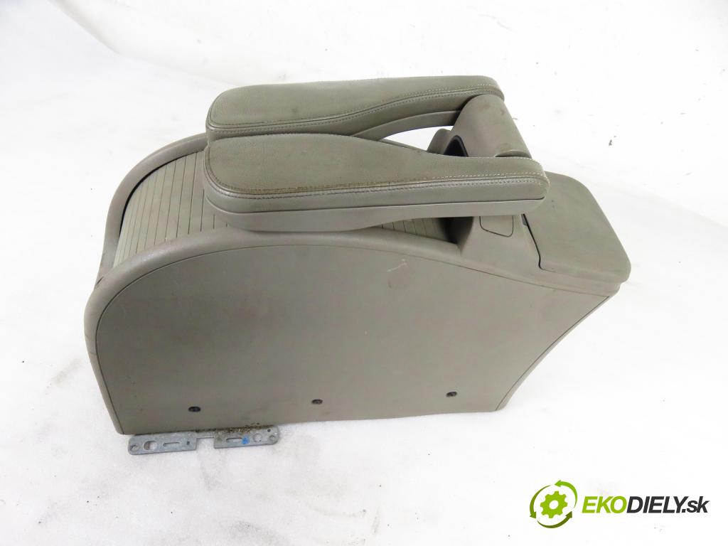RENAULT SCENIC II (JM0/1_) MINIVAN 2005 88,00 1.9 DCI - F9Q 812 1870,00 Lakťová opierka 8200506373