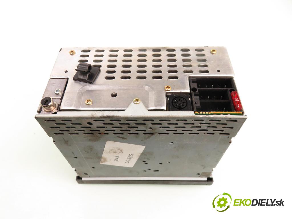 SAAB 9-3 (YS3D) HB 1998 96,00 2.0 i - B204I 1985,00 RADIO CD 4710331