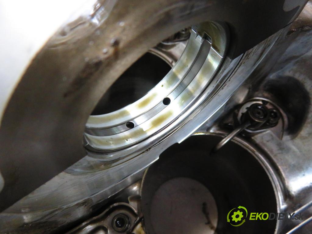 TOYOTA COROLLA Verso (ZER_, ZZE12_, R1_) MINIVAN 2005 100,00 2.2 D-4D (AUR10_) - 2AD-FTV 2231,00 blok Motor 2AD (Blok motora)