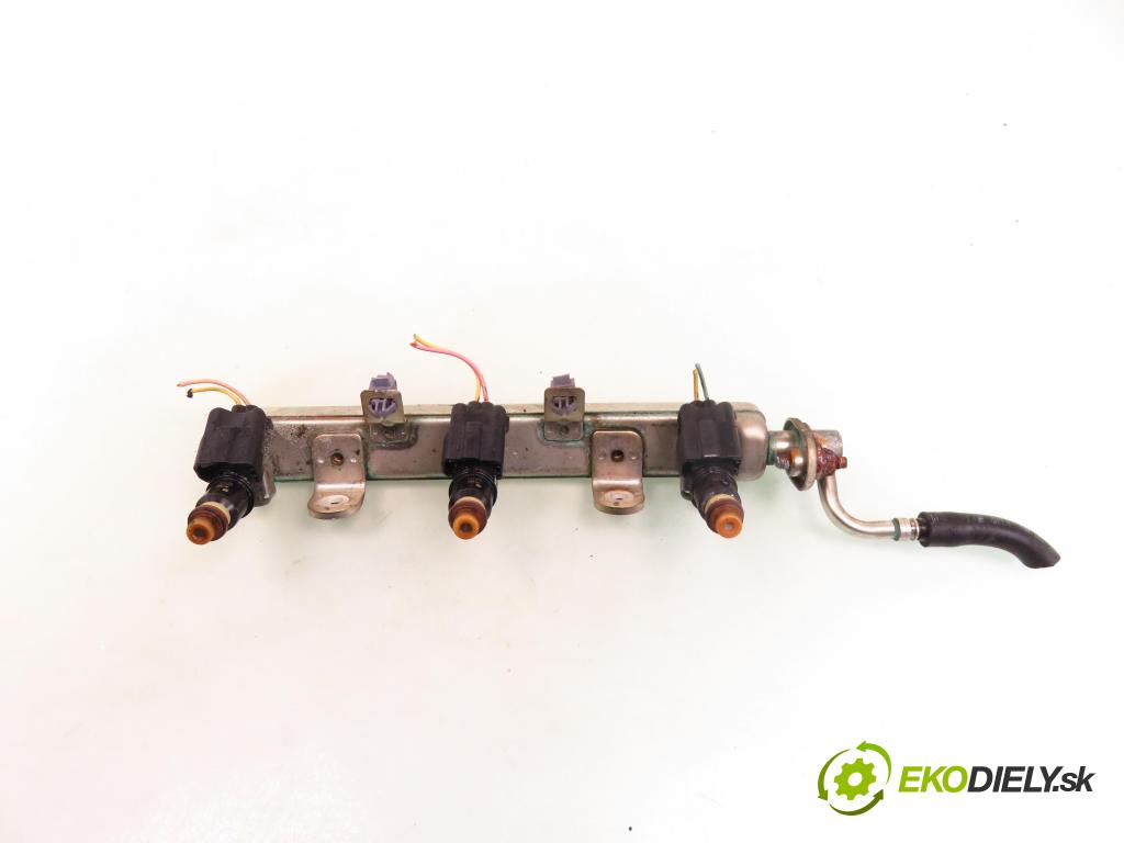 HONDA ODYSSEY (RL5) VAN 2011 185,00 J35Z8 3471,00 Lišta vstrekovacia  (Vstrekovacie lišty)