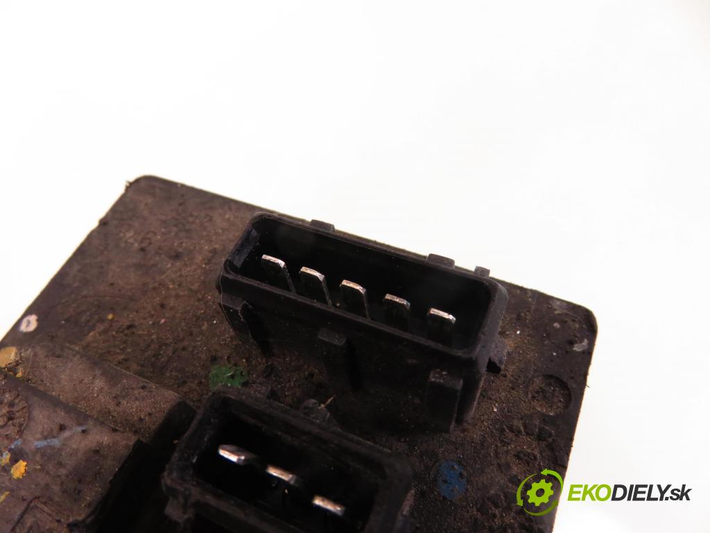 PEUGEOT 405 II (4B) SEDAN 1994 1905,00 Sterowniki ABS 1905,00 Pumpa ABS 855176300 (Pumpy ABS)