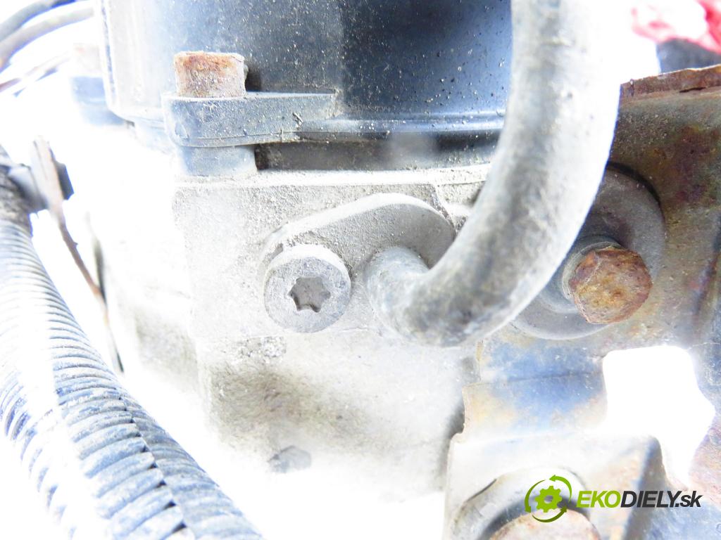 PEUGEOT 307 (3A/C) HB 2002 1360,00 Pompy wspomagania 1360,00 Pumpa servočerpadlo 9645102580 ; A5088673 ; 02170709