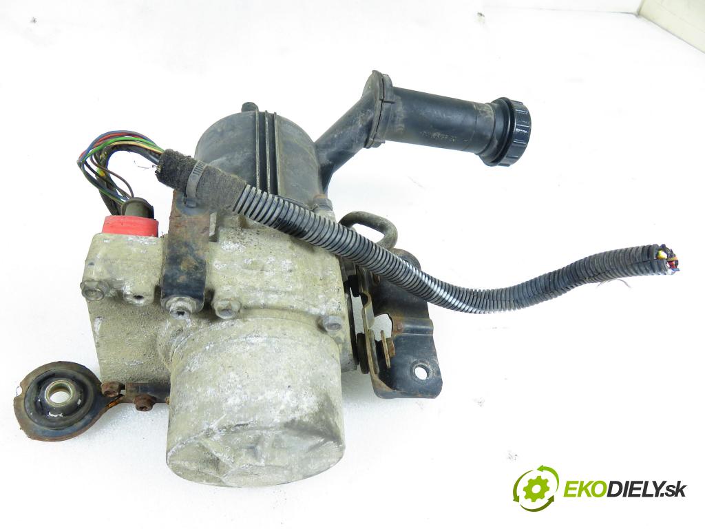 PEUGEOT 307 (3A/C) HB 2002 1360,00 Pompy wspomagania 1360,00 Pumpa servočerpadlo 9645102580 ; A5088673 ; 02170709