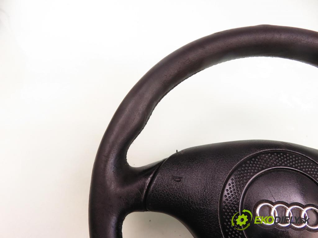 AUDI A6 (4B2, C5) SEDAN 1997 142,00 2.8 quattro - ACK 2771,00 Volant  (Volanty)